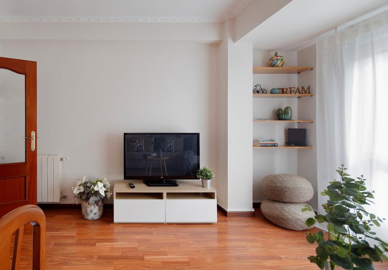 115A - Amplia Vivienda En Playa San Lorenzo Gijón Kültér fotó
